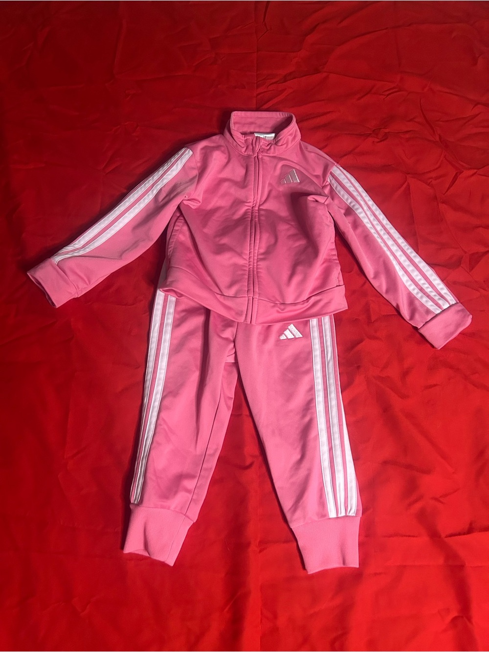 Kids pink tracksuit